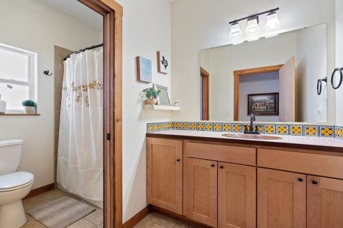 2106 14 St, Austin TX 78702-1304 exterior