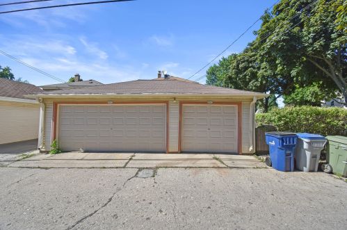 8903 Burleigh St, Milwaukee WI  53222-3629 exterior