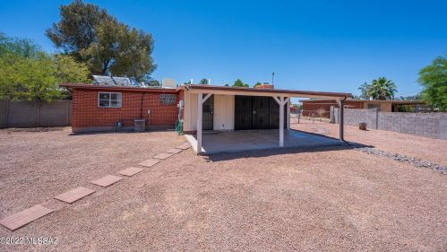 8105 Beverly St, Tucson AZ 85710-5929 exterior