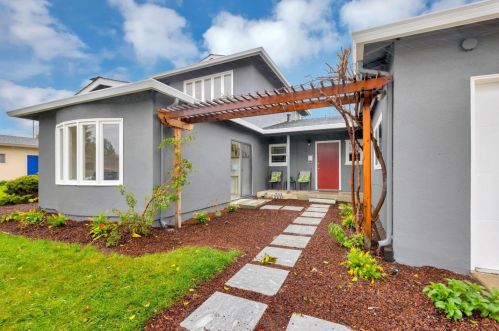 1641 Nightingale Ave, Sunnyvale, CA 94087-4852