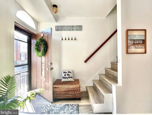 115 Daly St, Philadelphia PA  19148-3327 exterior