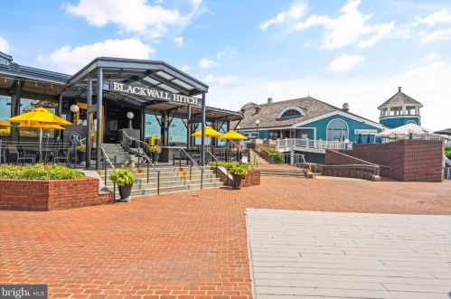 106 Ingle Pl, Alexandria VA 22304-7600 exterior