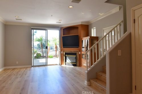 2354 Sunningdale Dr, Tustin CA  92782-1086 exterior