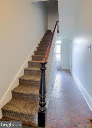 433 Walnut St, Lancaster PA 17603-3362 exterior