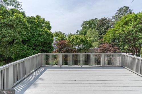 3524 Edmunds St, Washington DC 20007-1463 exterior