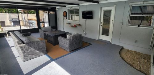 1280 Morningside Dr, Naples FL 34103-3314 exterior