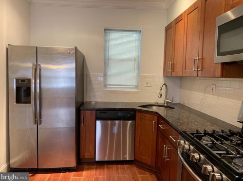 2115 Dickinson St, Philadelphia PA  19146-4503 exterior