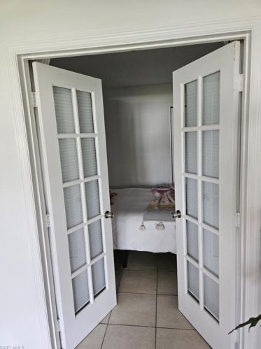 758 93 Ave, Naples FL 34108-2441 exterior