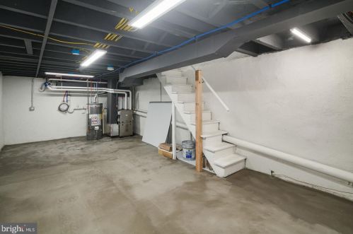 2829 Cantrell St, Philadelphia PA 19145-2412 exterior