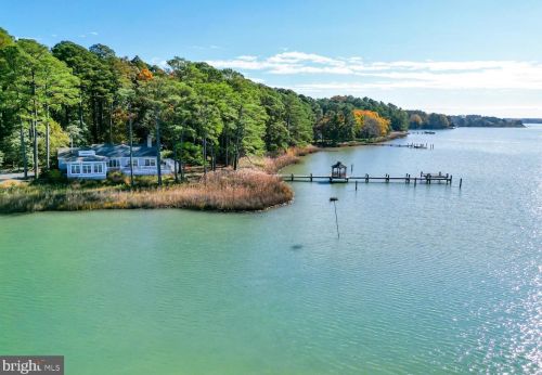 7332 Pea Nck Rd, Saint Michaels MD 21663-2714 exterior