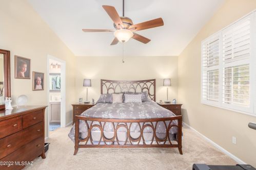 11082 Desert Flower Dr, Tucson AZ 85737-7054 exterior