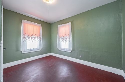 54 Revere St, Springfield MA 01108-1314 exterior