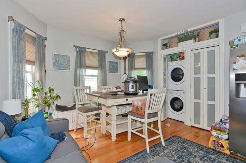 177 Fairmont Ave, Worcester MA 01604-4761 exterior