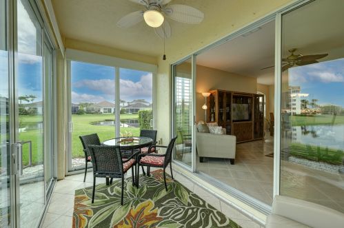 702 Southstar Dr, Fort Pierce FL 34949-9120 exterior