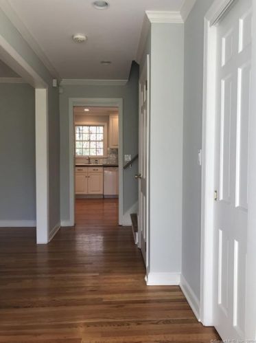 50 High Pt Rd, Westport CT 06880-3905 exterior