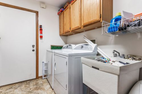 2737 Harbor Dr, Joliet IL 60431-1000 exterior