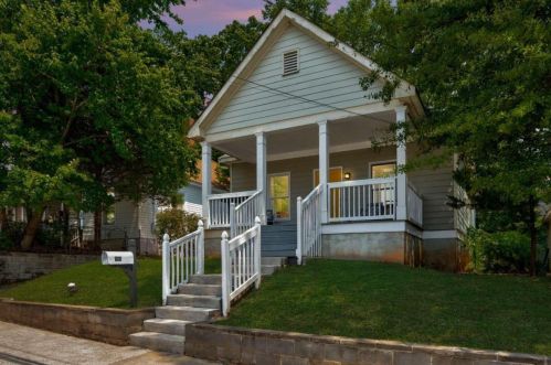 898 Allene Ave, Atlanta GA 30310-3440 exterior