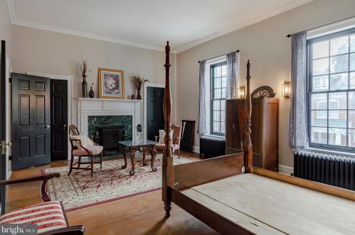 231 Orange St, Lancaster PA  17602-2914 exterior