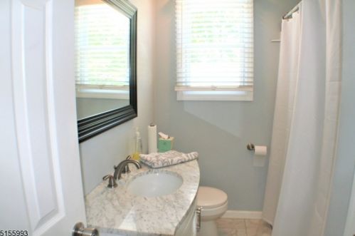 14 Lackawanna Trl, Hopatcong NJ  07843-1215 exterior