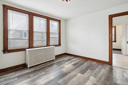 1614 Aurelius St, Pittsburgh PA 15218-2320 exterior