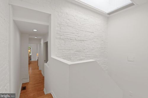 1429 Q St, Washington DC 20009-3808 exterior