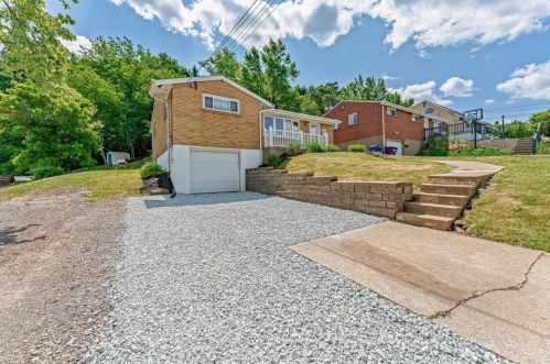 726 Jane St, Pittsburgh, PA 15239-1114