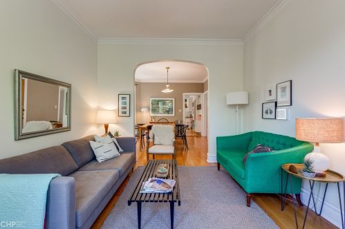 4206 Winchester Ave, Chicago IL 60660-2263 exterior