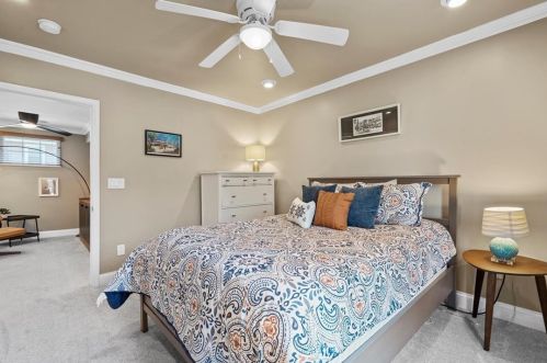 217 Plymouth St, Pittsburgh PA 15211-1233 exterior