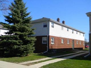 4201 Morgan Ave, Milwaukee, WI 53221-1086