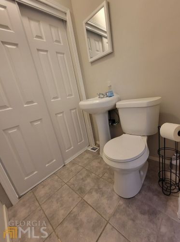 101 Harper Rd, Atlanta GA  30315-6505 exterior