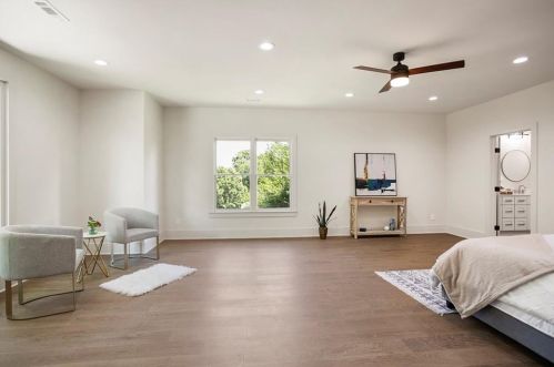 1557 Foote St, Atlanta GA 30307-2817 exterior