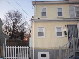 2625 Cramer St, Camden NJ  08105-1145 exterior