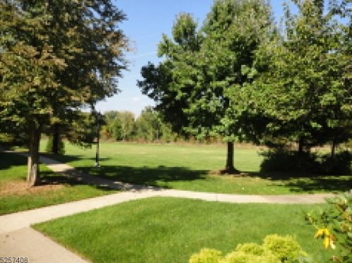 21 Delbarton Ct, Hackettstown NJ  07840-4214 exterior