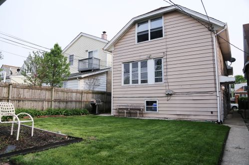 4940 Deming Pl, Chicago IL 60639-2521 exterior