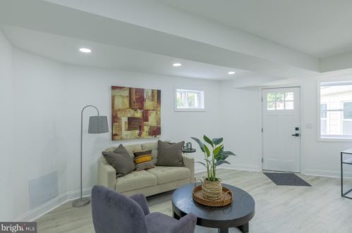 517 Somerset Pl, Washington DC 20011-1244 exterior