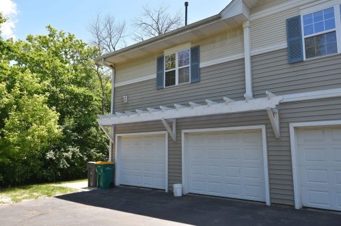 7968 107th St, Milwaukee WI 53224-3141 exterior