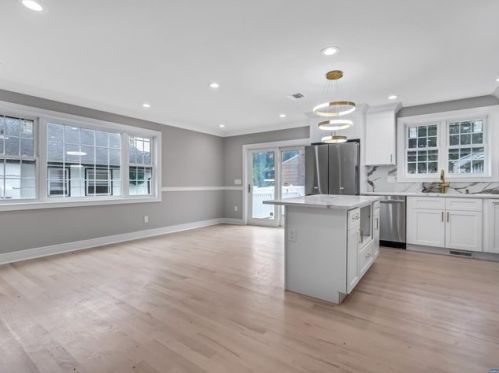 356 New Milford Ave, Dumont NJ 07628-2147 exterior