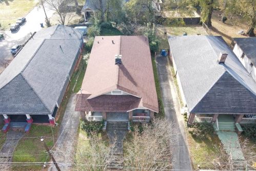 966 Mathews St, Atlanta GA 30310-2631 exterior