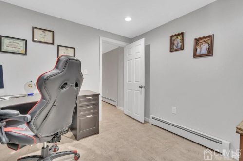 40 Ponderosa Ln, Old Bridge NJ  08857-3334 exterior