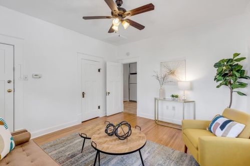 815 31st St, Austin TX  78705-3895 exterior