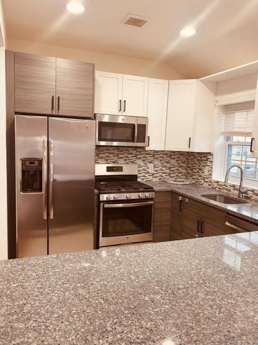 2825 Sampson Ave, Bronx NY  10465-2912 exterior