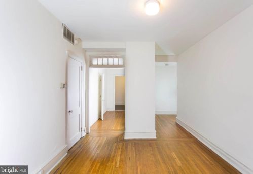 235 15th St, Philadelphia PA  19102-5025 exterior