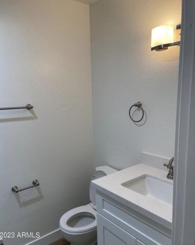 6209 12th Pl, Phoenix AZ  85014-1768 exterior