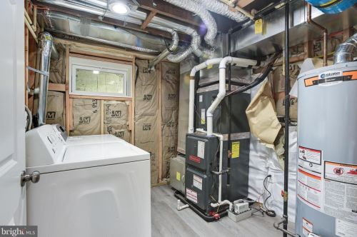 417 Penwood Rd, Silver Spring MD  20901-2718 exterior