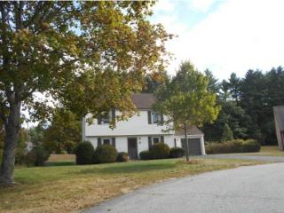 5 Lavender Ct, Merrimack, NH 03054-2820