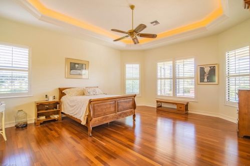 7800 Classics Dr, Naples FL 34113-3044 exterior