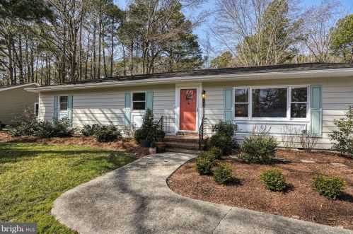 309 Lincoln Ave, Saint Michaels, MD 21663-2964