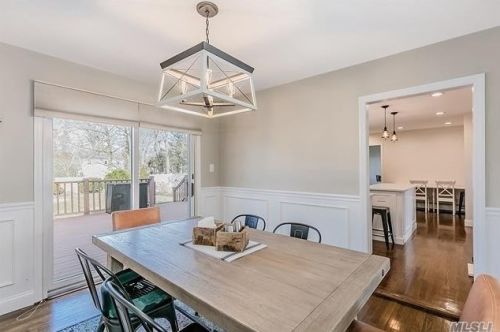 11 Locust Pl, Huntington Station NY 11746-4233 exterior