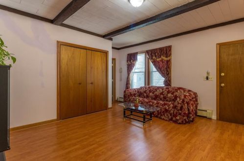 402 Cumberland Hill Rd, Woonsocket RI 02895-4820 exterior