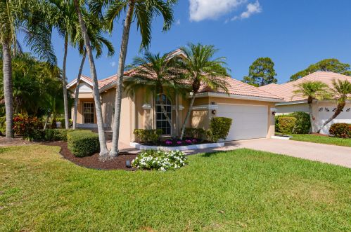 569 New Castle Cv, Fort Pierce, FL 34986-3406